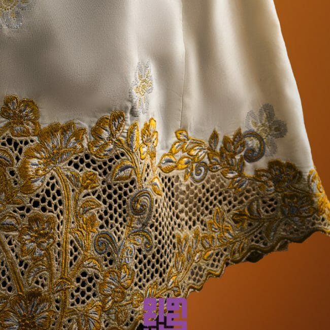 Baju Songket Pengantin Bersulam Goyang Kerawang