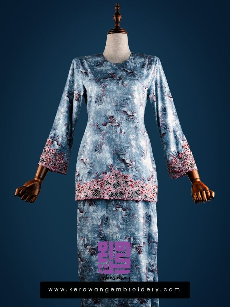 Tempahan Sulam Kurung Kedah Moden Motif Bunga Senduduk