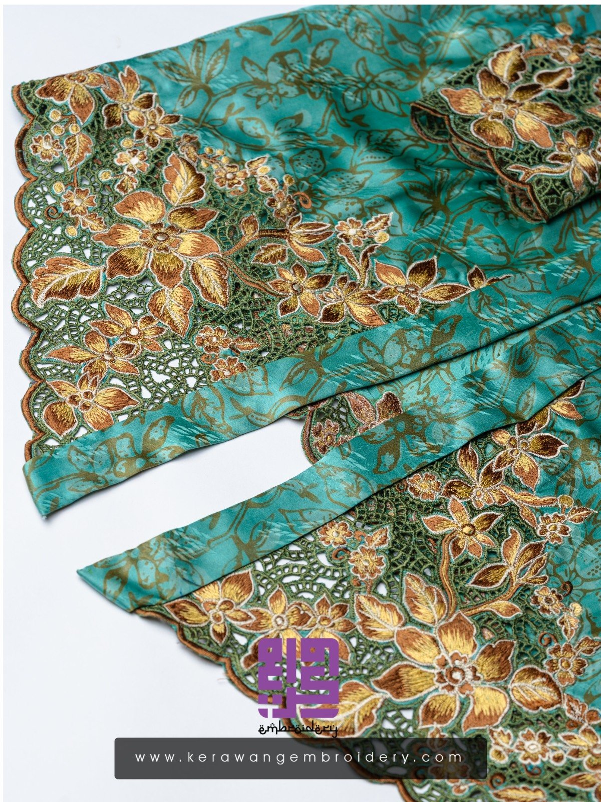 Kebaya Tradisi Motif Flora Royal Poinciana-08