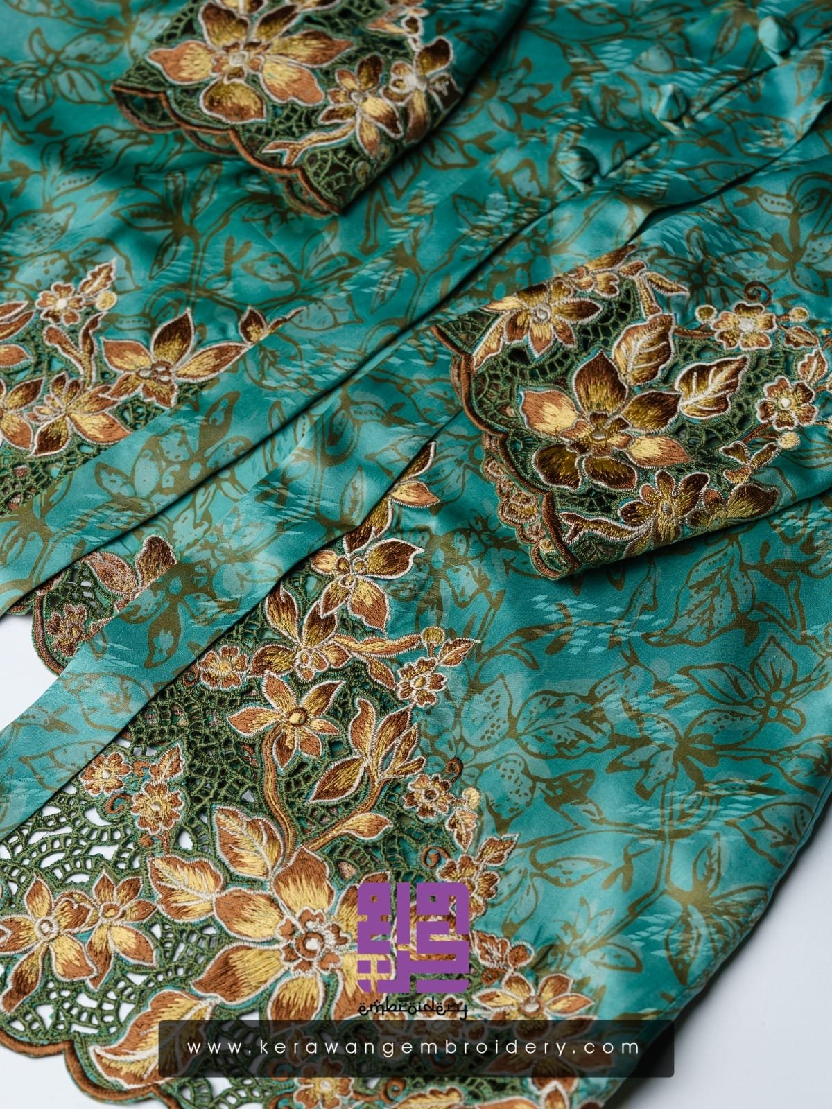 Kebaya Tradisi Motif Flora Royal Poinciana-09