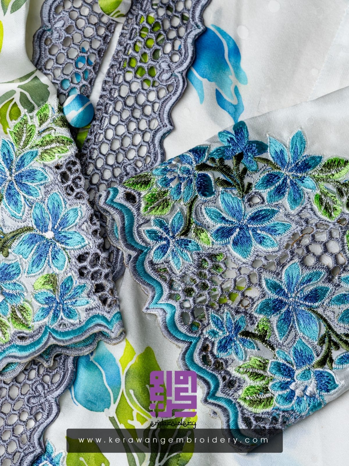 Kebaya Tradisi Motif Magnolia Flower-04