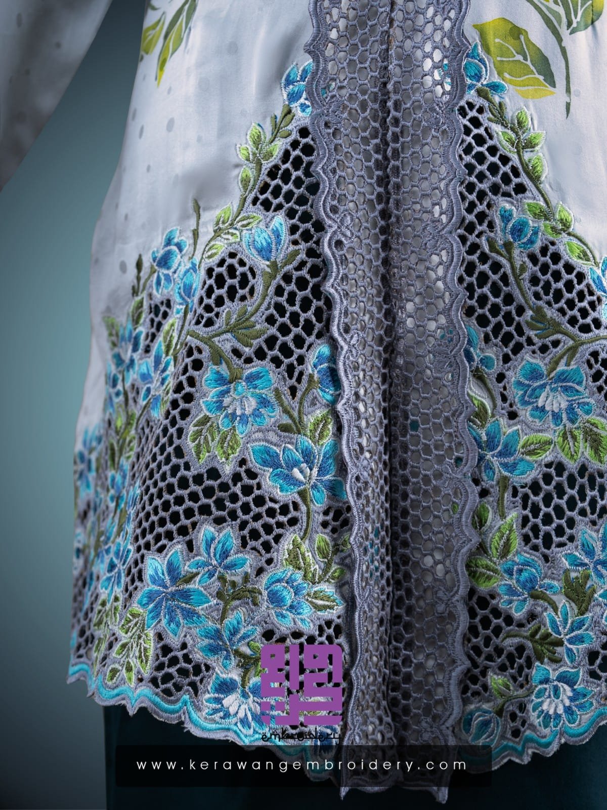 Kebaya Tradisi Motif Magnolia Flower-10